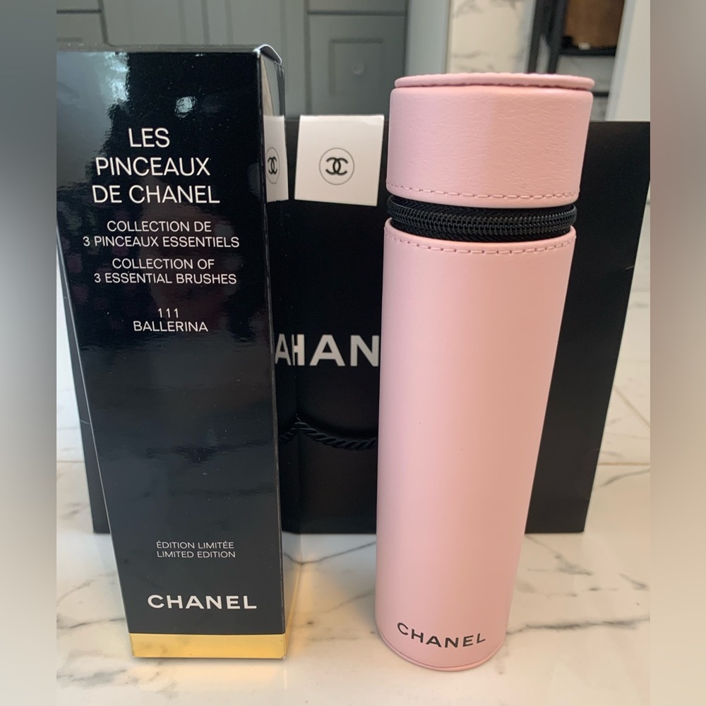 Les Pinceaux De Chanel BALLERINA brush set NIB